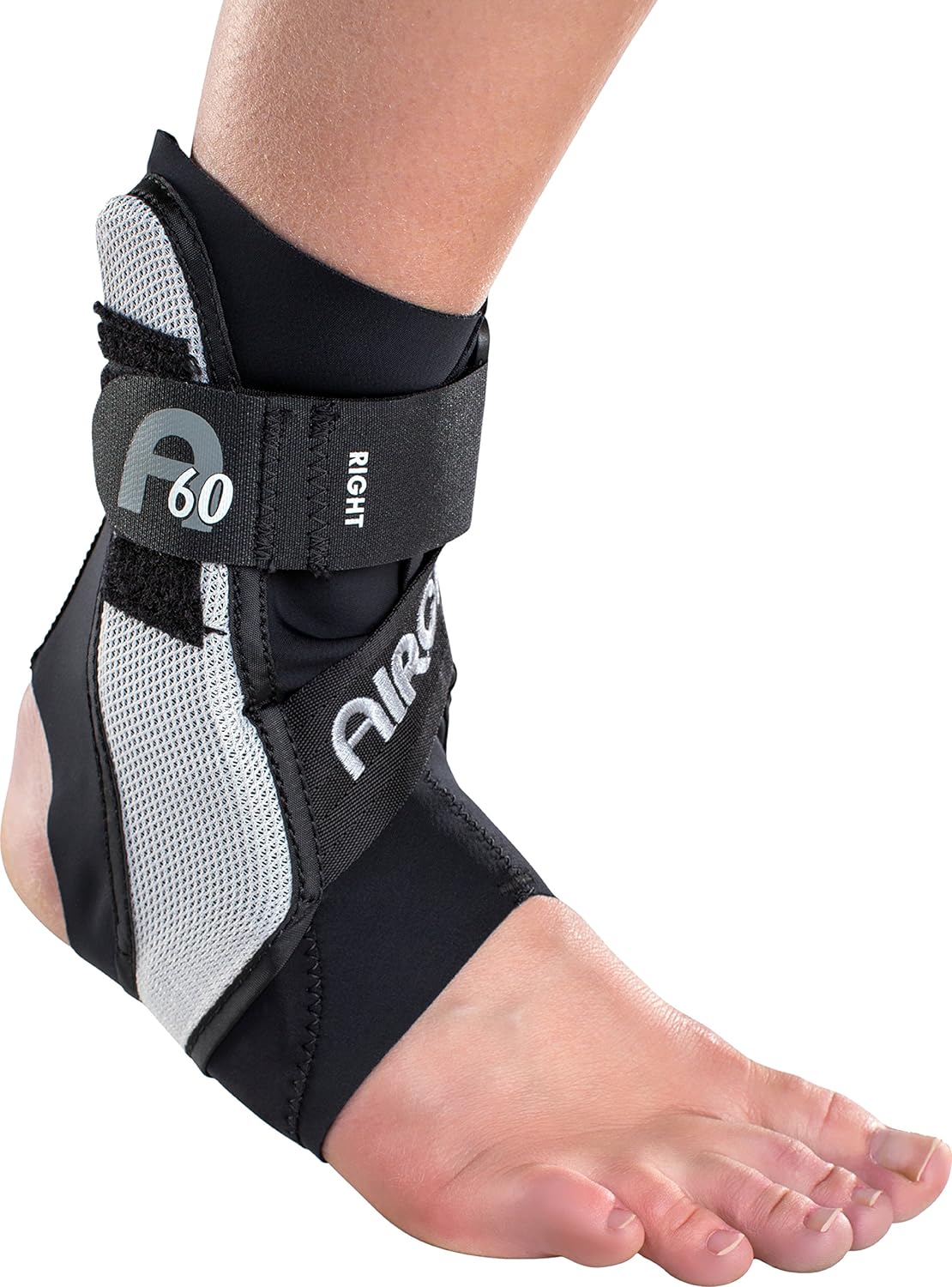 Aircast A60 Ankle Support Brace, Right Foot, White, Medium (Shoe Size: Mens 7.5-11.5 / Womens 9-13)